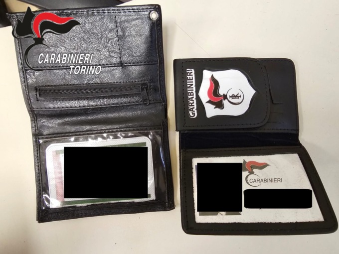 Ladri in fuga speronano auto dei Carabinieri, fermati con un colpo di pistola alle gomme