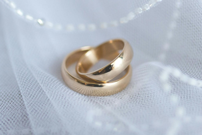 Come scegliere un compro oro affidabile per vendere i propri gioielli