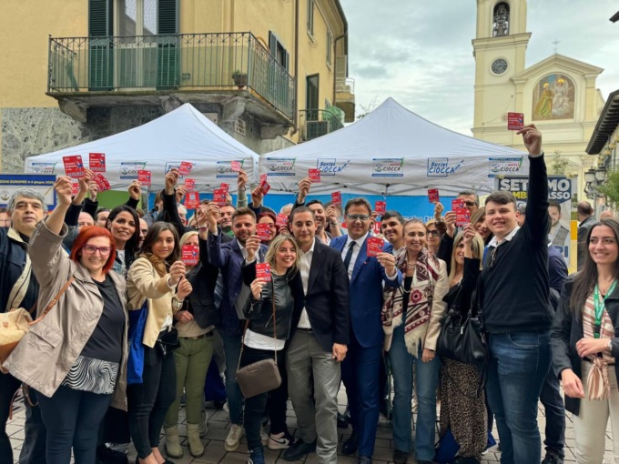 Il “Villaggio Ciocca” arriva a Settimo Torinese, “per rivoluzionare questa Europa!”