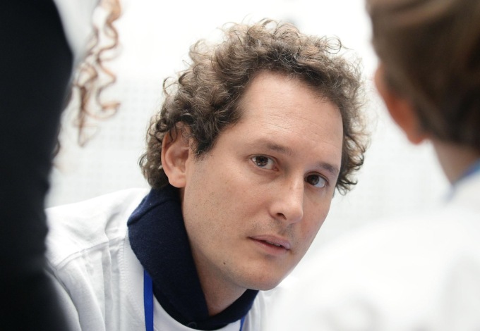 “Violenze fisiche e psicologiche da parte di mia madre”: John Elkann all’attacco di Margherita Agnelli