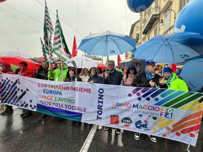 Corteo del Primo Maggio: per la prima volta non si passa da via Po
