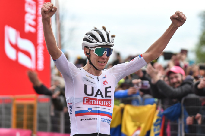 Oggi il Giro d’Italia lascia il Piemonte: l’avete seguito? Rivedetevi le migliori foto delle tappe