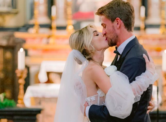 Daniele Rugani e Michela Persico sposi nella storica chiesa di San Carlo Borromeo a Torino
