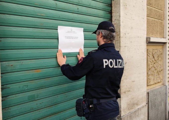 Bar chiuso per 15 giorni in zona Parella: l’attività era una copertura