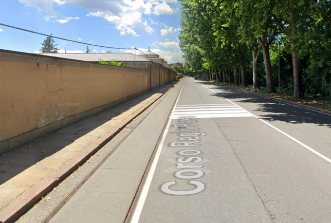 Tenta di rapinare due ragazzi, arrestato 19enne