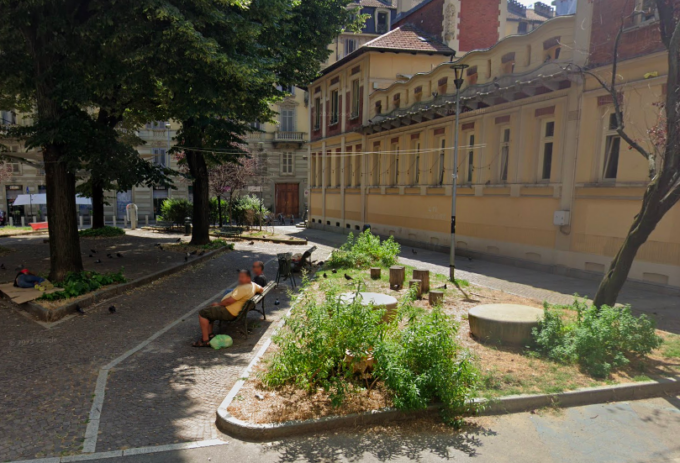 Lotta allo spaccio: arrestato 36enne mentre vendeva cocaina in zona “aiuola Ginzburg” a San Salvario