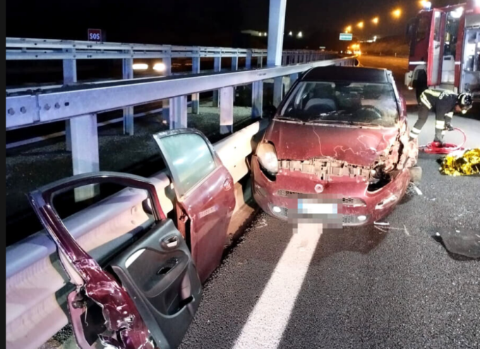 In contromano con l’auto sul raccordo Torino-Pinerolo: due feriti