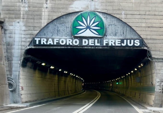 Polizia italiana e francese bloccano un trentenne durante un’attività di controllo transfrontaliero