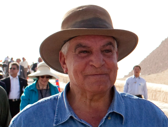 L’archeologo egiziano Zahi Hawass “sarei felice se mi chiamassero a dirigere il Museo Egizio di Torino”, ma cosa c’entra la Gioconda?