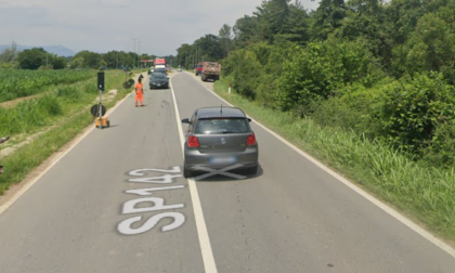 None, scontro tra due auto e un tir: automobilista in codice rosso