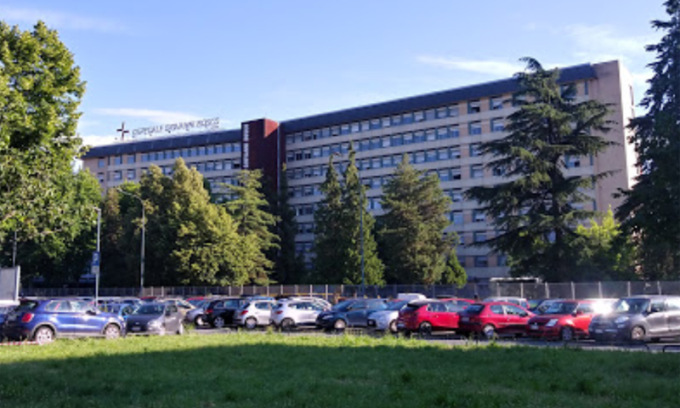 Tragedia a Torino: bimba di due anni viene investita da un suv nel parcheggio dell’ospedale e muore