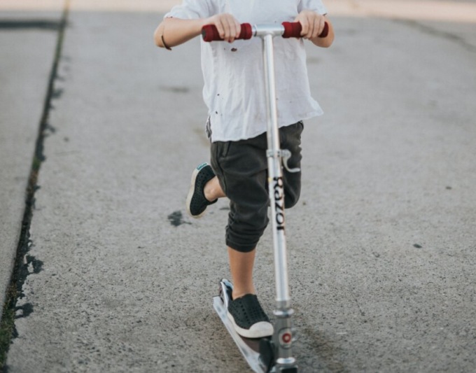 Va con la mamma a far la spesa, ma si perde: 11enne soccorso dalla polizia