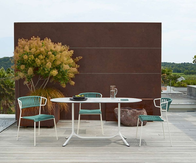 Centrosedia: il partner ideale per acquistare arredi personalizzati online in sicurezza