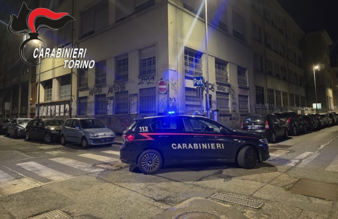 Spacciano crack di fronte a una scuola a San Salvario: due arresti