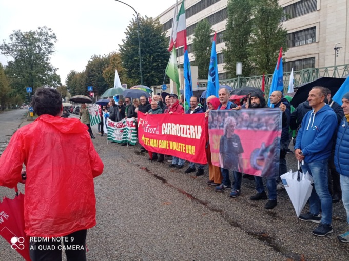 Automotive: oggi la manifestazione delle tute blu a Roma, ieri il sit-in a Mirafiori
