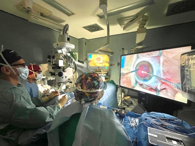 Neonato salvato dalla cecità alle Molinette di Torino: utilizzata una tecnologia in 3D su entrambi gli occhi