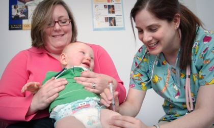 Virus sinciziale nei bimbi, il Piemonte corre ai ripari con una campagna di immunizzazione gratuita