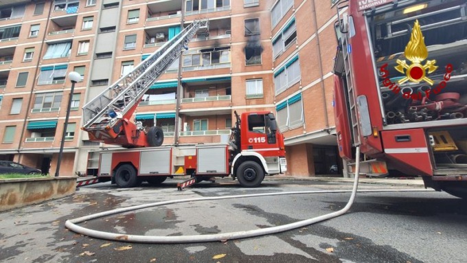 Incendio in un alloggio delle case Fiat a Piossasco