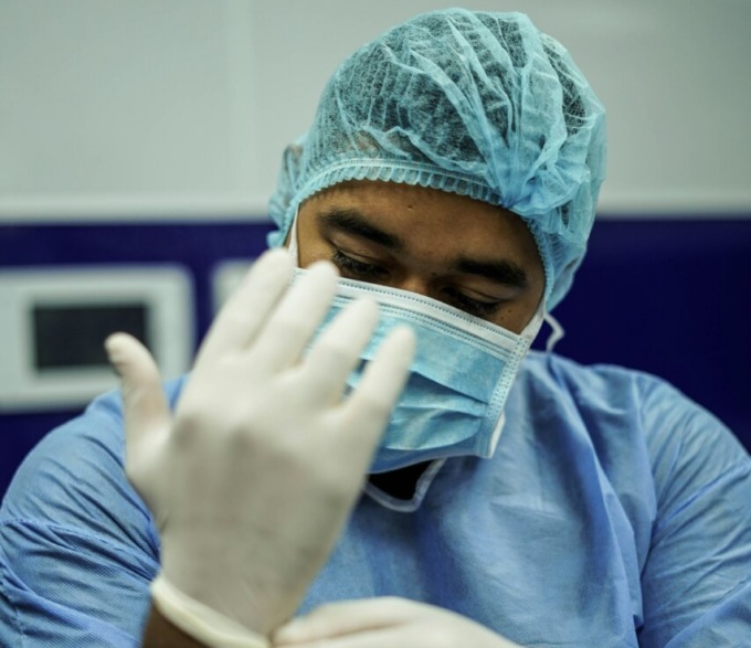 In Piemonte mancano gli infermieri, la Regione: “Li facciamo arrivare dall’India”