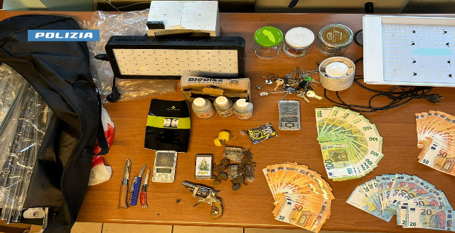 Controlli in Barriera di Milano: sequestrati 3 kg di droga e 9.400 euro in contanti