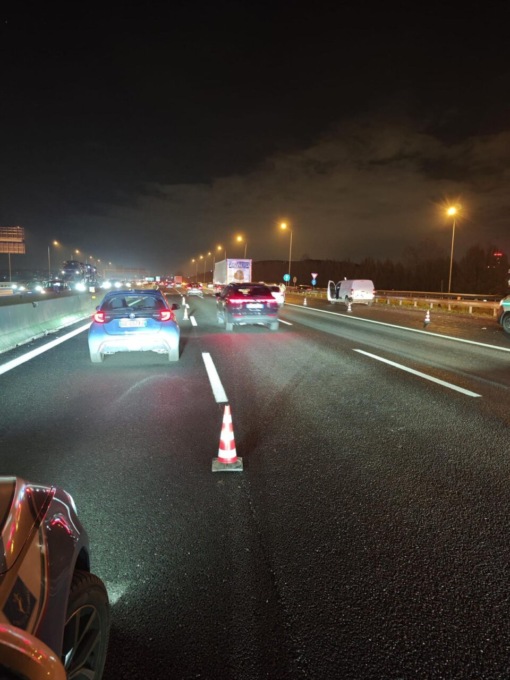 Scontro tra due auto in tangenziale all’altezza di corso Regina