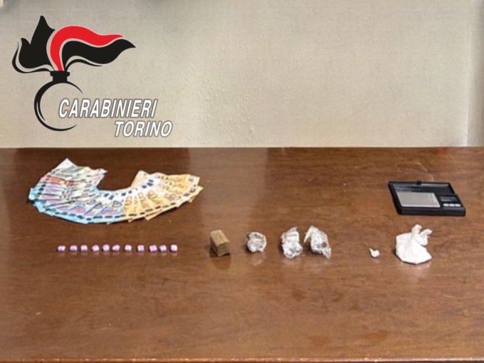 Trovati in possesso di droga durante un controllo, due arresti a Pinerolo