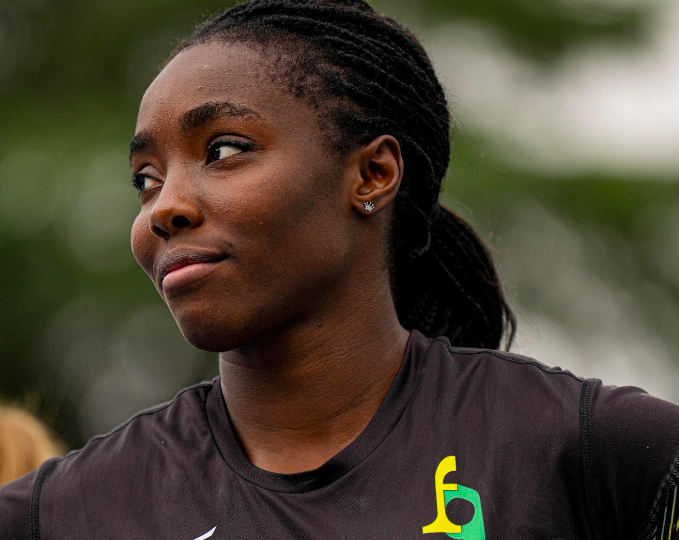 Campionessa olimpica accusata di rubare alla Apple: “Capisco che ci siano furti, ma il racial profiling resta racial profiling”