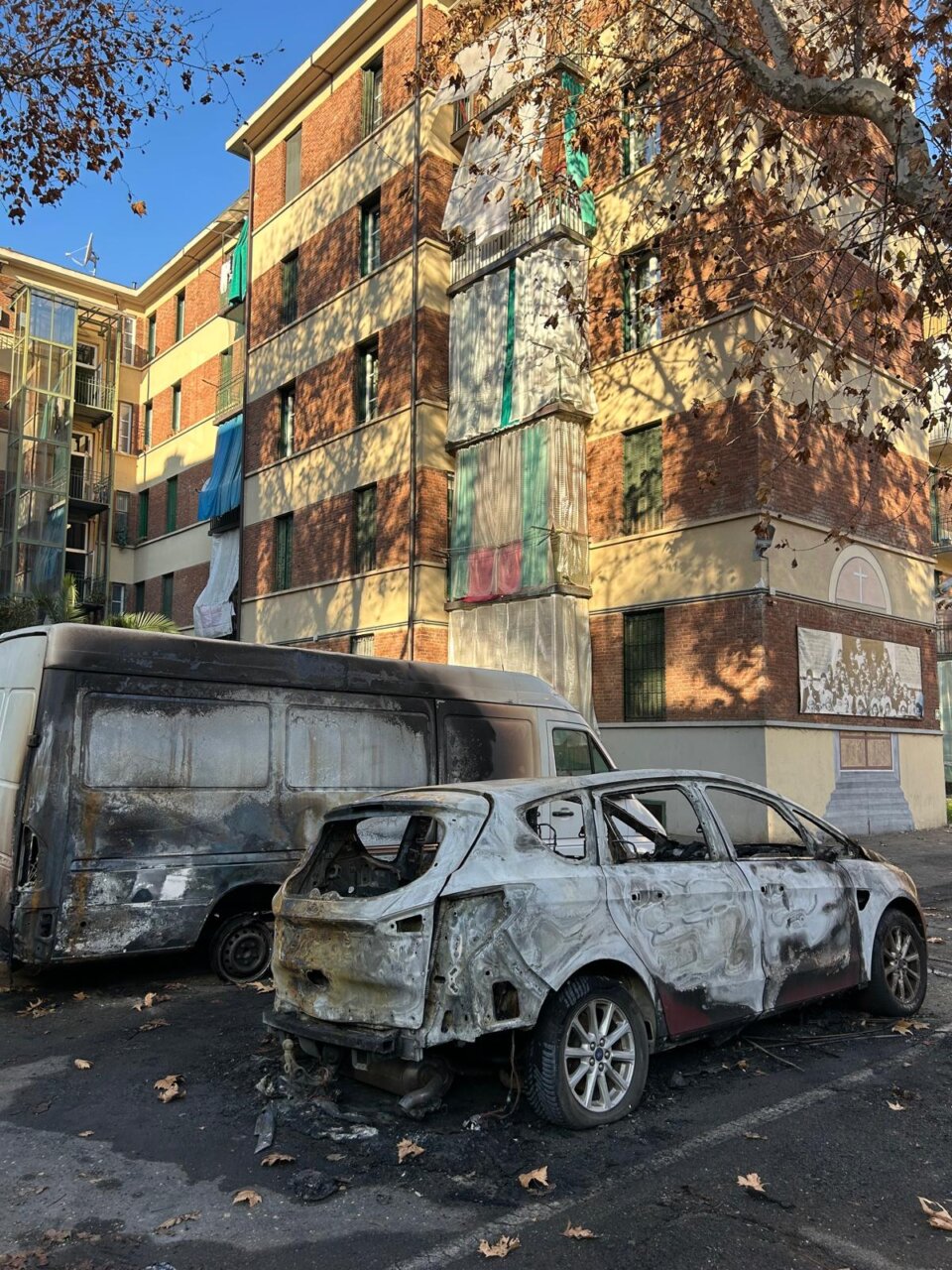 Auto bruciata_corso Grosseto