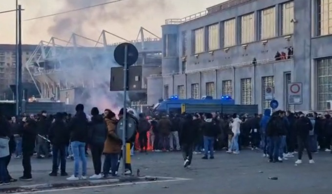 Tensioni prima del derby tra Torino e Juventus, 17 ultras granata denunciati