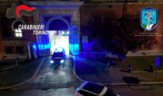Traffico di stupefacenti in carcere, in corso una maxi operazione i carabinieri e polizia penitenziaria