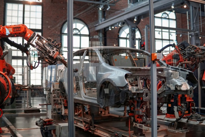 Crisi dell’automotive e recessione tedesca: in Piemonte crescita zero nel IV trimestre del 2024