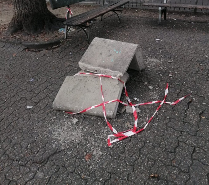 Dopo i ripetuti vandalici al giardino «Alimonda»,  tutta Aurora non si fa scoraggiare: «Andiamo avanti»