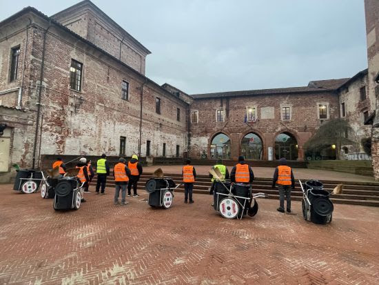Carmagnola avvia lo ‘Spazzamento con attivazione sociale’