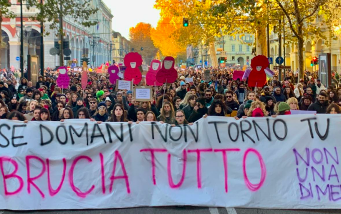 Iniziative e cortei per l’8 marzo e per dire basta alla violenza sulle donne