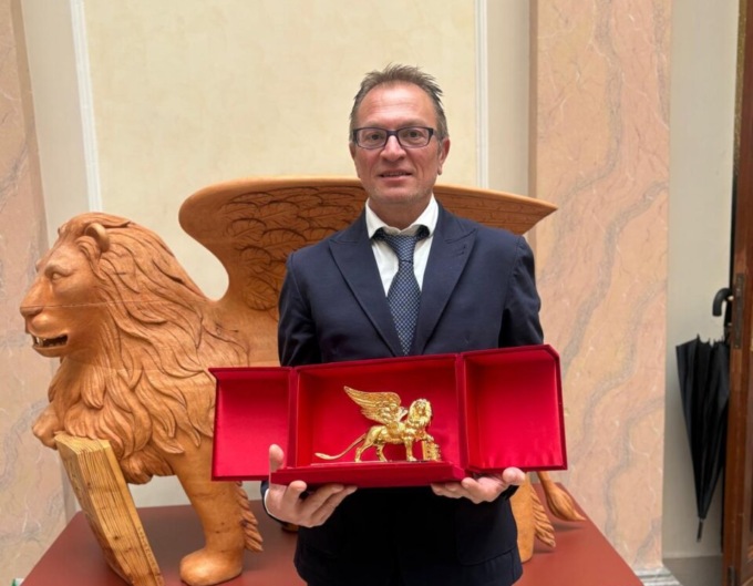 Ospedale Molinette, Gianluca Alunni premiato con il Leone d’Oro