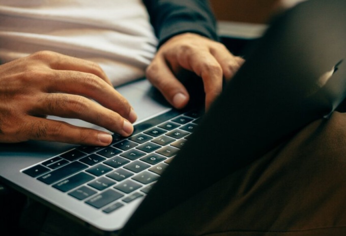 A Torino e provincia calcolo ISEE facile con l’aiuto dell’Assistente Digitale Poste