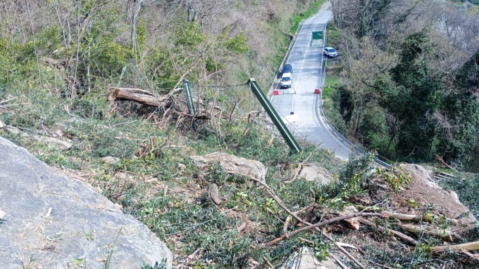 Frana sulla provinciale 73 tra Borgofranco e Nomaglio: proseguono gli interventi di messa in sicurezza per la riapertura