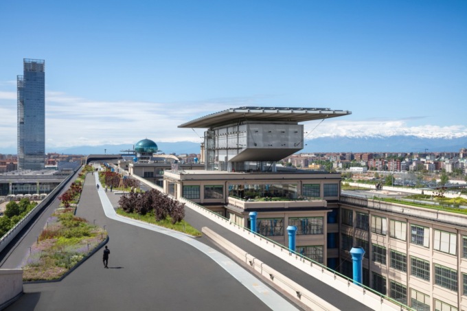Nuove opere sulla Pista 500: l’arte contemporanea corre sul tetto del Lingotto