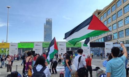 Salone del Libro di Torino: tensioni all manifestazione Pro Pal davanti al Lingotto