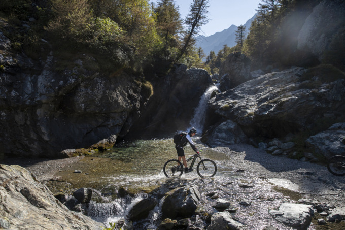Upslowtour – Pinerolese, Terra di Bici: esplora a ritmo lento tra paesaggi, cultura e sapori autentici