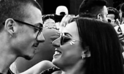 Funerali Chiara e Simone, oggi lutto cittadino a Piossasco e Volvera