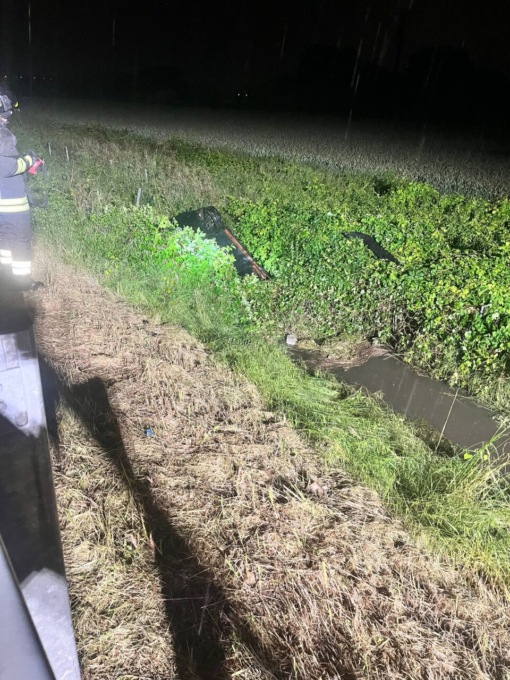 Auto si ribalta e finisce in una scarpata tra Caselle e Borgaro