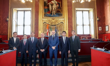 Una delegazione dell'Uzbekistan in visita a Torino per stringere nuove collaborazioni