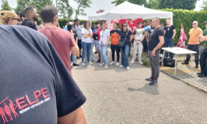 Trofarello, dipendenti di Elpe appalti Fiorentini: "Vogliamo Ccnl alimentari industriale, salute e sicurezza, libertà sindacale"