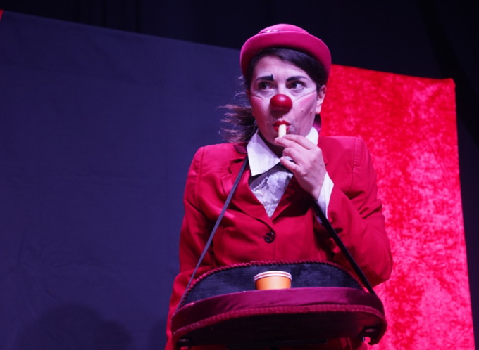 “L’Arte nel Pagliaio”: il Festival per ridere e riflettere a contatto con la natura
