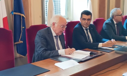 Firmato in Prefettura protocollo di intesa volto al potenziamento dello “Spazio Comune” del Servizio Stranieri della Città di Torino