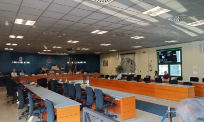 Terremoto 'politico' a Nichelino, la "maggioranza Tolardo" appesa ad un filo