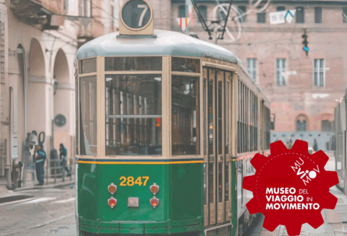Muvimov: 100 fermate GTT diventano un racconto vivo per scoprire Torino a bordo dei tram