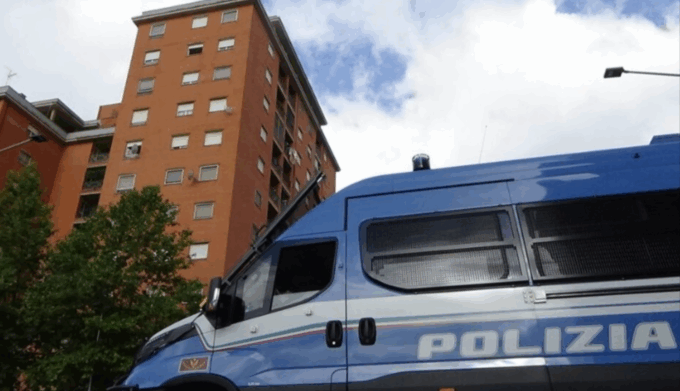 Barriera di Milano, ondata di arresti e sgomberi: 49 fermi in due settimane