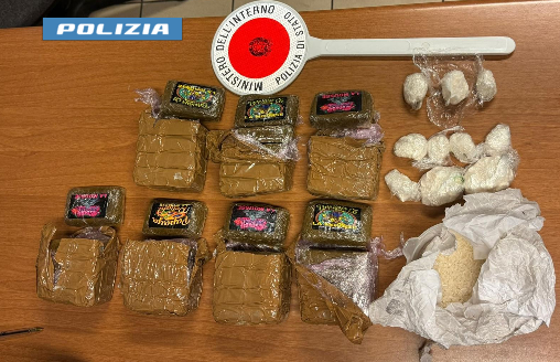 Sequestrati 3.5 kg di droga all’ex Manifattura Tabacchi, due arresti